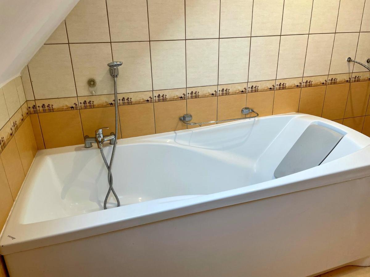 Domowe Pokoje Wilanow Warsawa Bagian luar foto